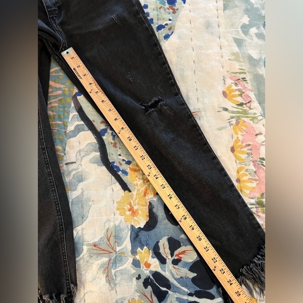 FREE PEOPLE 28 Great Heights Frayed Skinny Jeans Black Charcoal - Picture 13 of 14